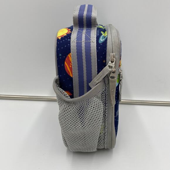 Pottery Barn Kids Mackenzie Navy Solar System Glow-in-the-Dark Lunch Box 8 X 8.5 - Picture 4 of 7